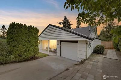 2701 NE 110th Street #A, Seattle, WA 98125 - Photo 1