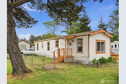 22212 Pacific Way #11, Ocean Park, WA 98640 - Photo 1