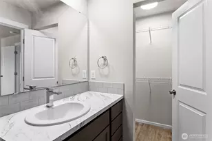 611 N Oak St, Tieton, WA 98947 - Photo 17
