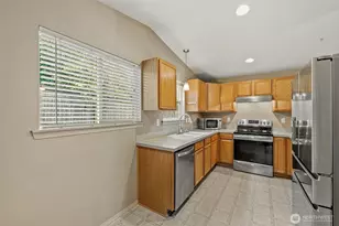 826 Park Cottage Pl, Sedro Woolley, WA 98284 - Photo 11