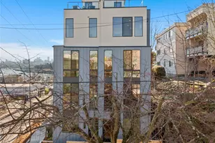 955 N 35th St, Seattle, WA 98103 - Photo 3