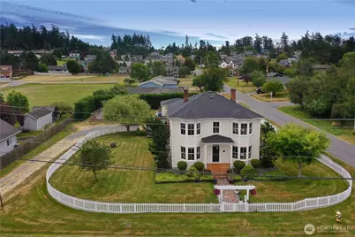 501 NE 9th Street, Coupeville, WA 98239 - Photo 3