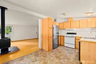 8023 Box Elder Dr SW, Olympia, WA 98512 - Photo 11