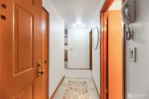 6910 SW California Ave, Seattle, WA 98136 - Photo 27