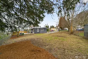 2311 NE 6th Pl, Renton, WA 98056 - Photo 35