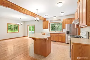 3831 W 88th St, Blaine, WA 98230 - Photo 9