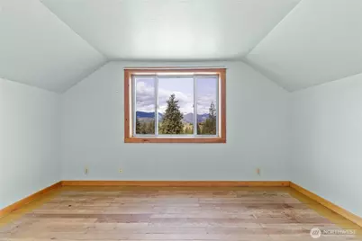 511 Bluff St, Winthrop, WA 98862 - Photo 25