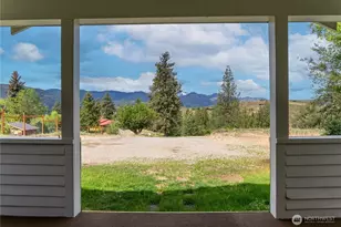 511 Bluff St, Winthrop, WA 98862 - Photo 3