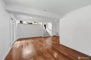 11736 NE 30th Pl, Bellevue, WA 98005 - Photo 15