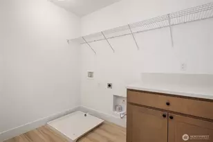 10668 SE 170th Pl, Renton, WA 98055 - Photo 37