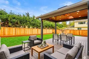 15518 56th Ave W, Edmonds, WA 98026 - Photo 37