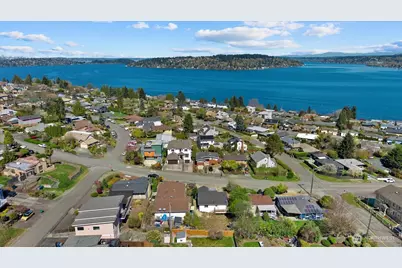 7915 S Lakeridge Drive, Seattle, WA 98178 - Photo 31