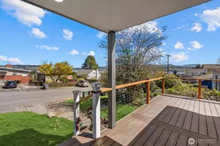 7915 S Lakeridge Dr, Seattle, WA 98178 - Photo 23