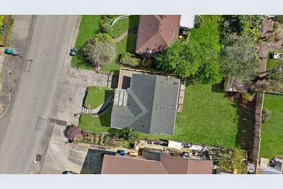 7915 S Lakeridge Drive, Seattle, WA 98178 - Photo 27