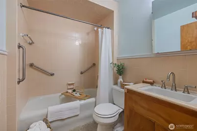 100 W Roanoke Street, Centralia, WA 98531 - Photo 23