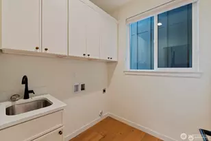 2723 NE 87th St, Seattle, WA 98115 - Photo 31