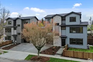 2723 NE 87th St, Seattle, WA 98115 - Photo 3