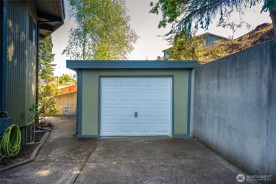 4654 N Vassault Street, Tacoma, WA 98407 - Photo 5