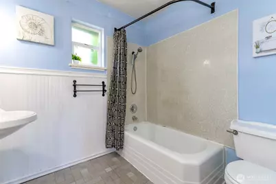 3418 Petersville Road NE, Bremerton, WA 98310 - Photo 11