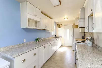 3418 Petersville Road NE, Bremerton, WA 98310 - Photo 5