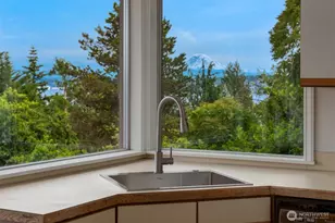5235 S Graham St, Seattle, WA 98118 - Photo 5