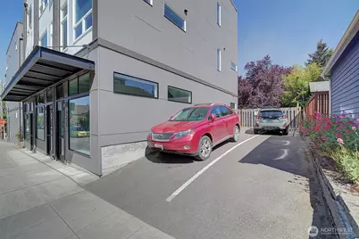 3444 California Avenue SW, Seattle, WA 98116 - Photo 1