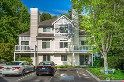 6825 SE Cougar Mountain Way, Bellevue, WA 98006 - Photo 11