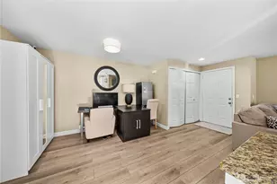6825 SE Cougar Mountain Way, Bellevue, WA 98006 - Photo 19
