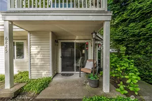 6825 SE Cougar Mountain Way, Bellevue, WA 98006 - Photo 5