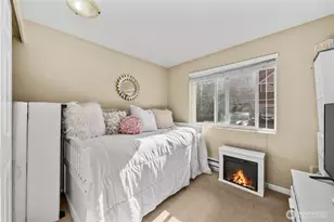 6825 SE Cougar Mountain Way, Bellevue, WA 98006 - Photo 23