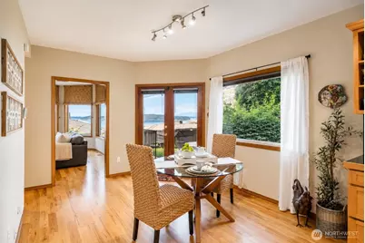 41 Leschi Drive, Steilacoom, WA 98388 - Photo 13