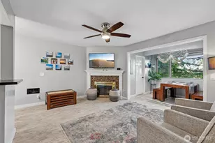 12543 NE 23rd Pl, Bellevue, WA 98005 - Photo 9