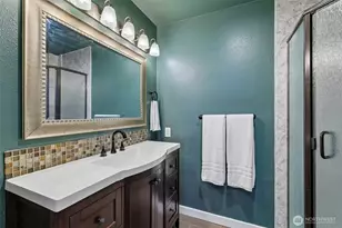 12543 NE 23rd Pl, Bellevue, WA 98005 - Photo 15