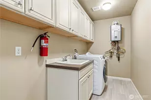 5001 70th Pl SW, Mukilteo, WA 98275 - Photo 33