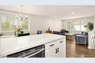 5306 26th Avenue S, Seattle, WA 98110 - Photo 9