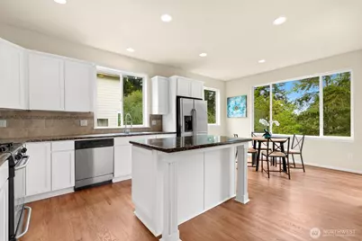 20914 13th Place W, Lynnwood, WA 98036 - Photo 9