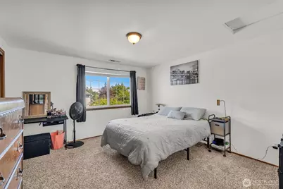 15334 Berry Valley Drive SE #15332, Yelm, WA 98597 - Photo 13
