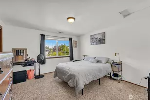 15334 Berry Valley Dr SE, Yelm, WA 98597 - Photo 13