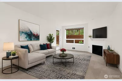 10501 8th Avenue NE #126, Seattle, WA 98125 - Photo 3