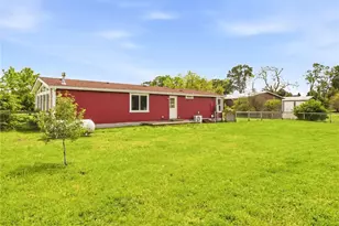 16840 Flume Rd SE, Yelm, WA 98597 - Photo 27