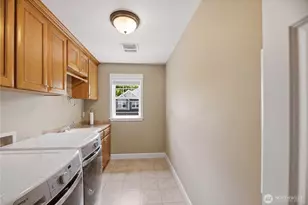 726 S 38th Ct, Renton, WA 98055 - Photo 31