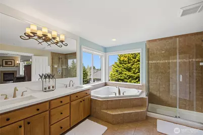 726 S 38th Court, Renton, WA 98055 - Photo 21