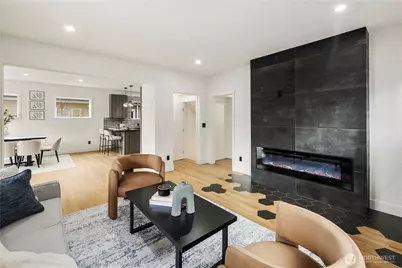 5520 Brooklyn Avenue NE, Seattle, WA 98105 - Photo 5