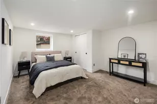 5520 Brooklyn Ave NE, Seattle, WA 98105 - Photo 17