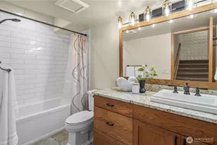 13707 SE 51st Pl, Bellevue, WA 98006 - Photo 27