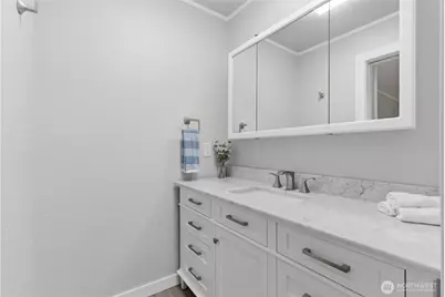 16300 NE State Hwy 305 #14, Poulsbo, WA 98370 - Photo 15