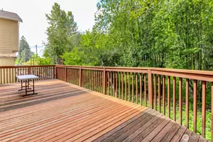 9506 10th St E, Tacoma, WA 98445 - Photo 33