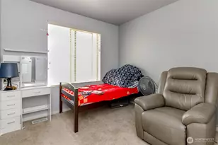 9506 10th St E, Tacoma, WA 98445 - Photo 25