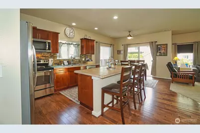 6210 Wesley Place SE, Auburn, WA 98092 - Photo 5