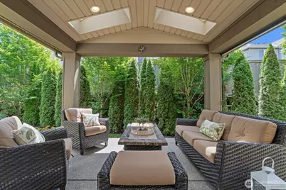 21355 NE 2nd Court, Sammamish, WA 98074 - Photo 33
